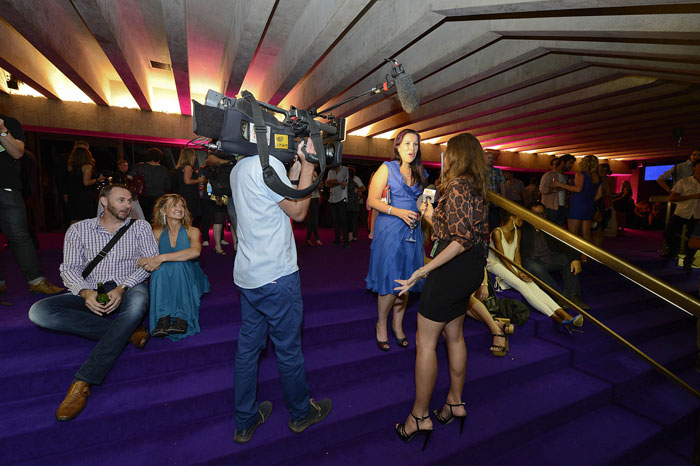 People Dating at the Biggest Blind Date, a Guinness Record Breaking event