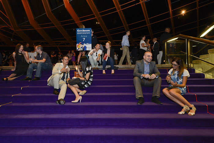 People Dating at the Biggest Blind Date, a Guinness Record Breaking event