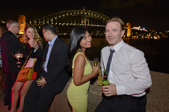 People Dating at the Biggest Blind Date, a Guinness Record Breaking event