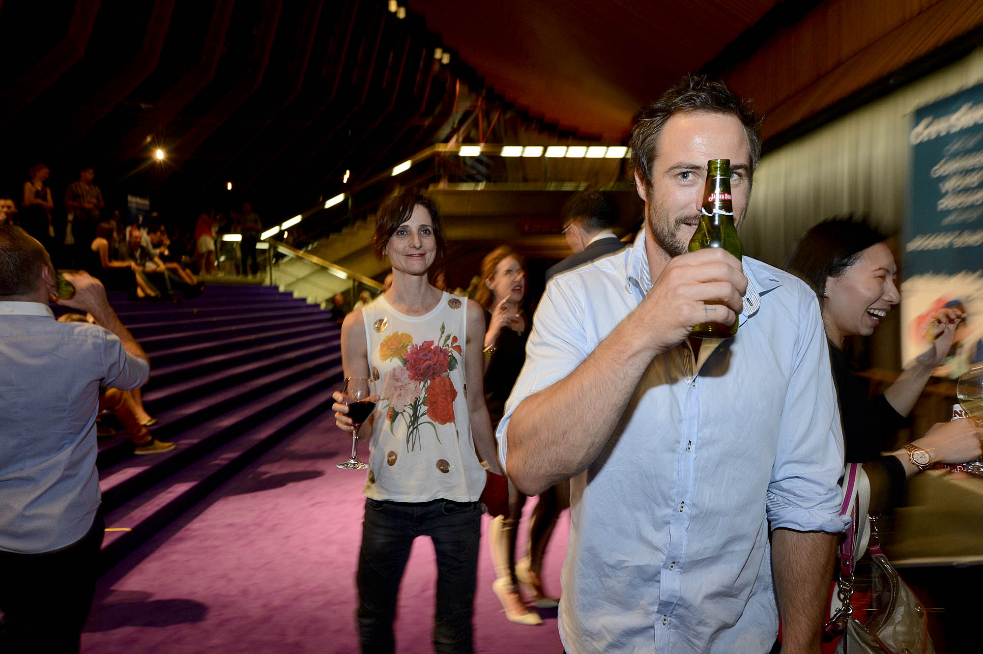 People Dating at the Biggest Blind Date, a Guinness Record Breaking event